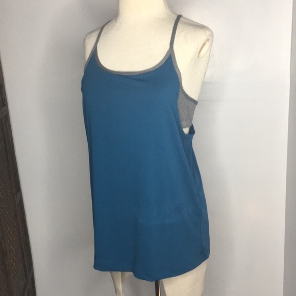 Fabletics Cashel Built-In Bra Swing Tank - Picture 1 of 8